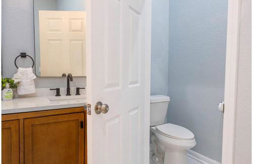 Comfort and Style 4br/3ba Near Riverwalk and Dtown - Foto 62