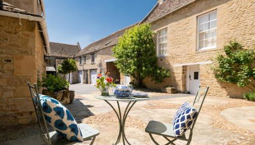 The Stables - Photo 2