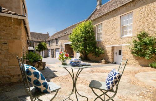 The Stables - Photo 2