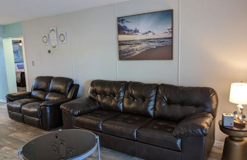 Ocean Front by Cocoa Beach Pier - Foto 6