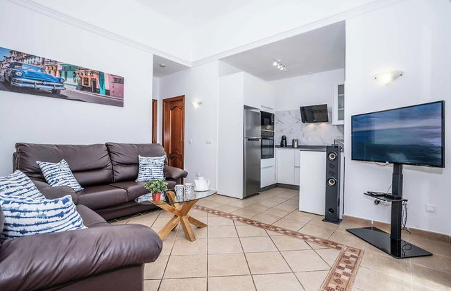 Villa Emilia - Photo 2