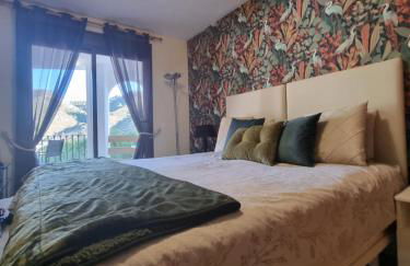 Luxurious Holiday Home in Benahavis - Photo 79