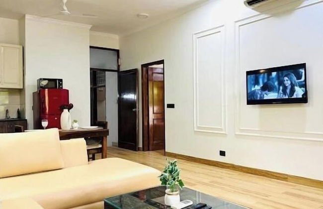 BluO Awesome 1BHK DLF Galleria Market ,Gym TT - Foto 11