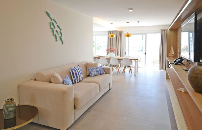 Ohasis Boutique Suites - Photo 24