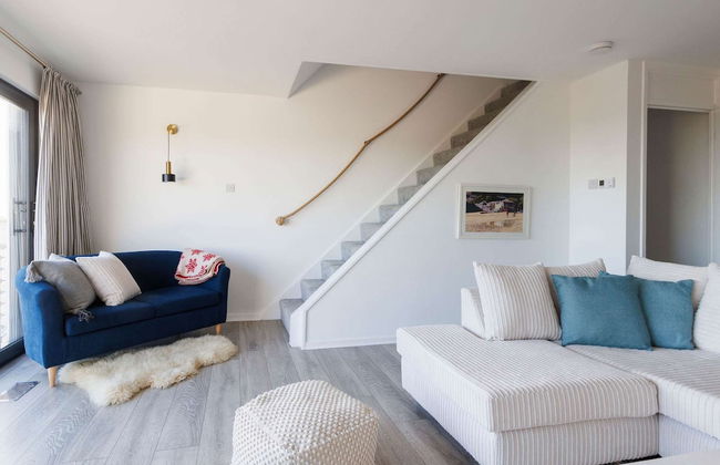 Beautifully Refurbished 4-bed Beachside Retreat - Foto 23