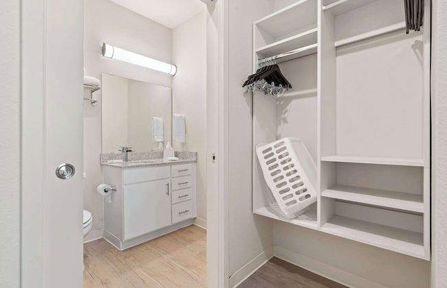 WaterWalk Extended Stay by Wyndham Kansas City - Overland Pk - Photo 70