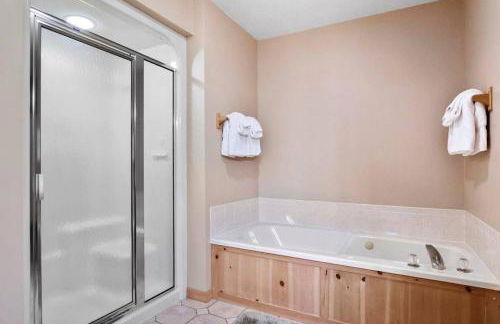 Big St Lodge on Big St Germain Lake - Foto 31