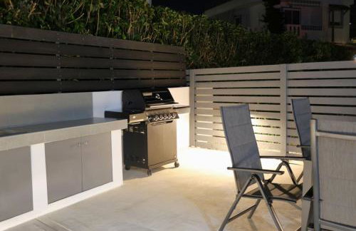 Villa Viventia with Heated Pool - Photo 24