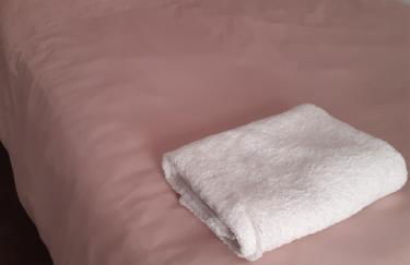 3 Bed House - Sleeps 4 - Parking - Wifi - Foto 5