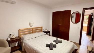 Apartamento bien ubicado vista a los pinos y al mar - Foto 4