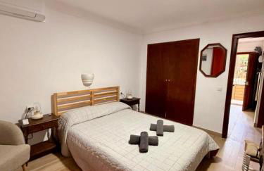 Apartamento bien ubicado vista a los pinos y al mar - Foto 4