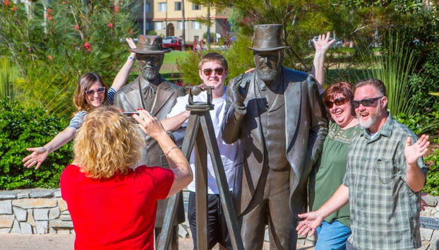 The founders' statues