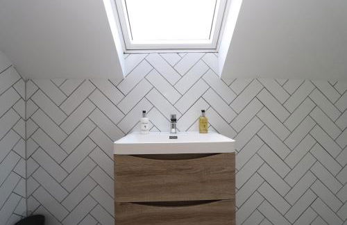 Dollar Apartments-41 Bridge Street - Photo 73