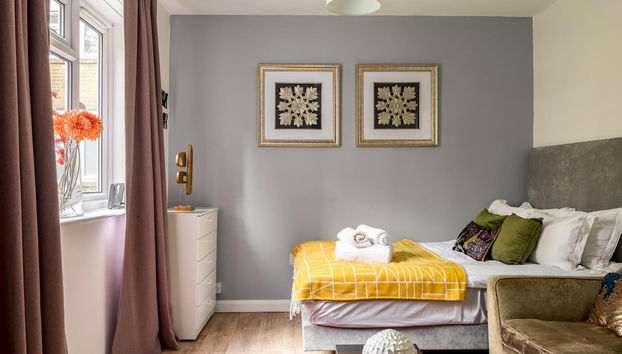 Beautiful 1 Bedroom Apartment With a Garden in Fulham - Foto 2, Habitación