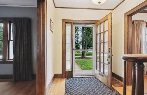 Walk to Notre Dame Harter Heights Hideaway - Foto 6