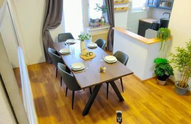 Large Central Apartment - MODERN & Fully Equipped - near fair - Photo 6