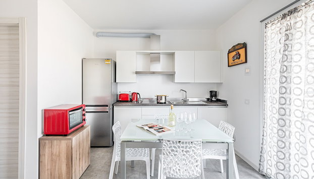 Una Terrazza sul Lago A2 con piscina - Foto 4, Cocina privada