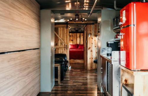 Bourbon Trail: Caboose on the Farm - Foto 22