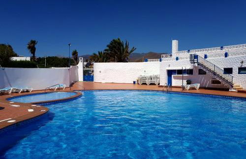 Martha's Holiday Home - Foto 39