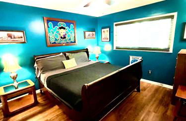 Family Friendly Downtown Home - Private Yard & Grill - Location, Location, Location! - Foto 1