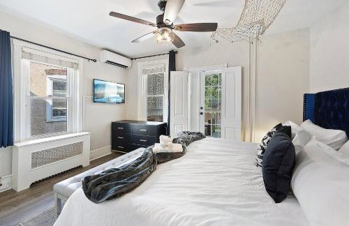 Main Line Manor 3BR with King Beds & Patio & Backyard - Foto 12