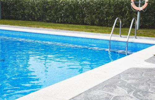 Alcam Cervantes Playa Badalona - Photo 10