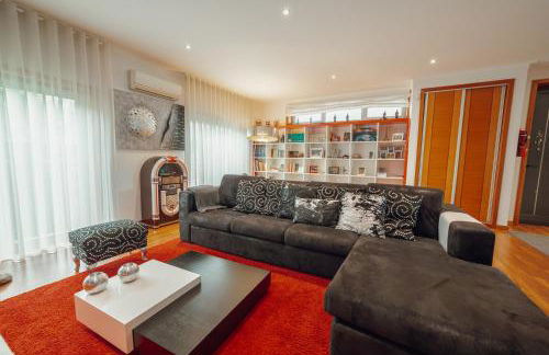 Pool & Cinema Villa by Vacationy - Foto 138