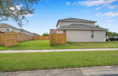 Beautiful home with a huge pool! - Foto 40