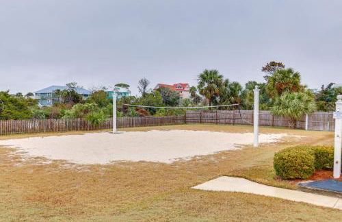 Swim and Relax St Helena Island Gem with Deck! - Foto 27