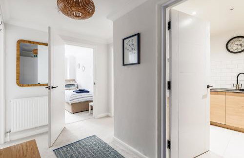 Modern, comfy Town centre gem, near beach, parking - Foto 25