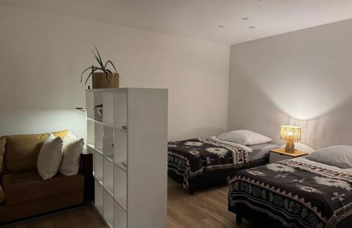 Modern House Gehrden 2, bis 4 Person, Contactless Check-in, free parking, Vollsaniert und Renoviert Dezember 2024 - Foto 16