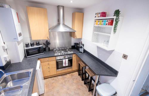 Chic 1-Bedroom Flat - 10 Min Walk to Westfield London - Foto 8