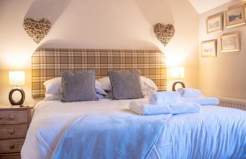 Charming Cottage near Dartmouth with Log Burner - Photo 2