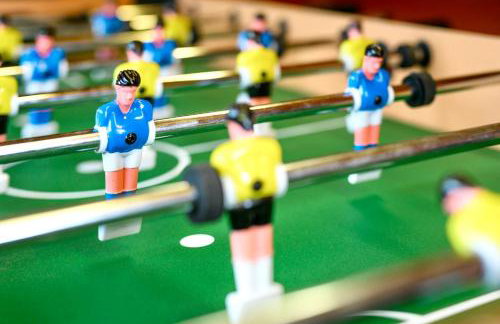 A Luxurious Home with Hot Tub and Man Cave! 9ppl - Foto 59