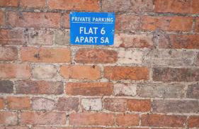 Luxury ApArt Gallery Apartment 1 Near River & Free Parking - Foto 21