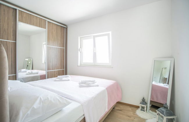 Modern House W.large Garden & Children Playground - Foto 5