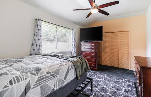 Cozy 3BR Home Escape, Modern & Serene - Foto 14