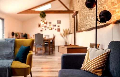 Proche PuyDuFou - Gite Maison La Roulière - Foto 34