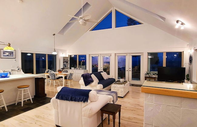 The White House - Photo 18