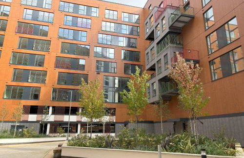 1 Bed Serviced Apartment Bracknell 5 mins from station - Photo 11