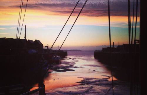 Architect designed spacious five bed house by sea - Foto 36