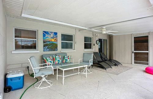 Bradenton 5BR 2BA POOL Mini Putt - Foto 24