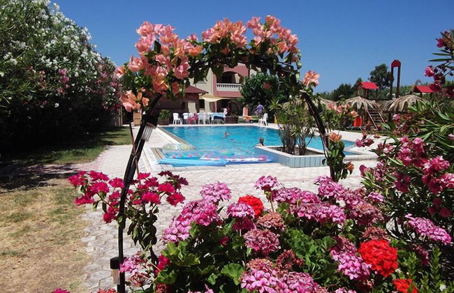 Villa Rita Apartments - Photo 21