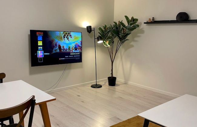 Cozy Backhouse With Large Private Garden - Foto 21