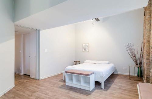Beautifully Remodeled Second Floor Flat in River North - 2N - Foto 14