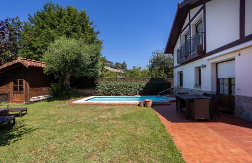 URDAIBAI Boutique - Photo 63