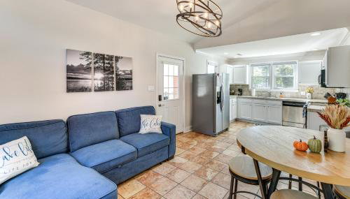 Lakeside Cedar Pines Bungalow 5 Mi to Main St! - Foto 4