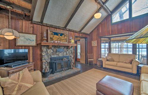 Authentic Retreat w/ Private Dock on Coosa River! - Foto 5