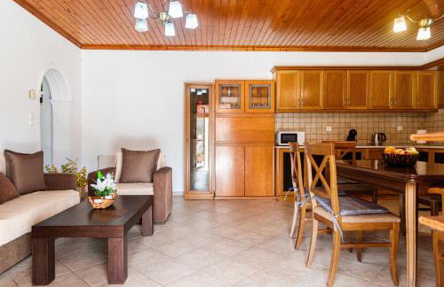 Loutra Holiday House - Foto 19