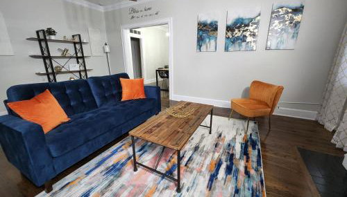 Spacious Centrally Located 3 Bed 2 Bath - Sleeps 8 - Foto 3